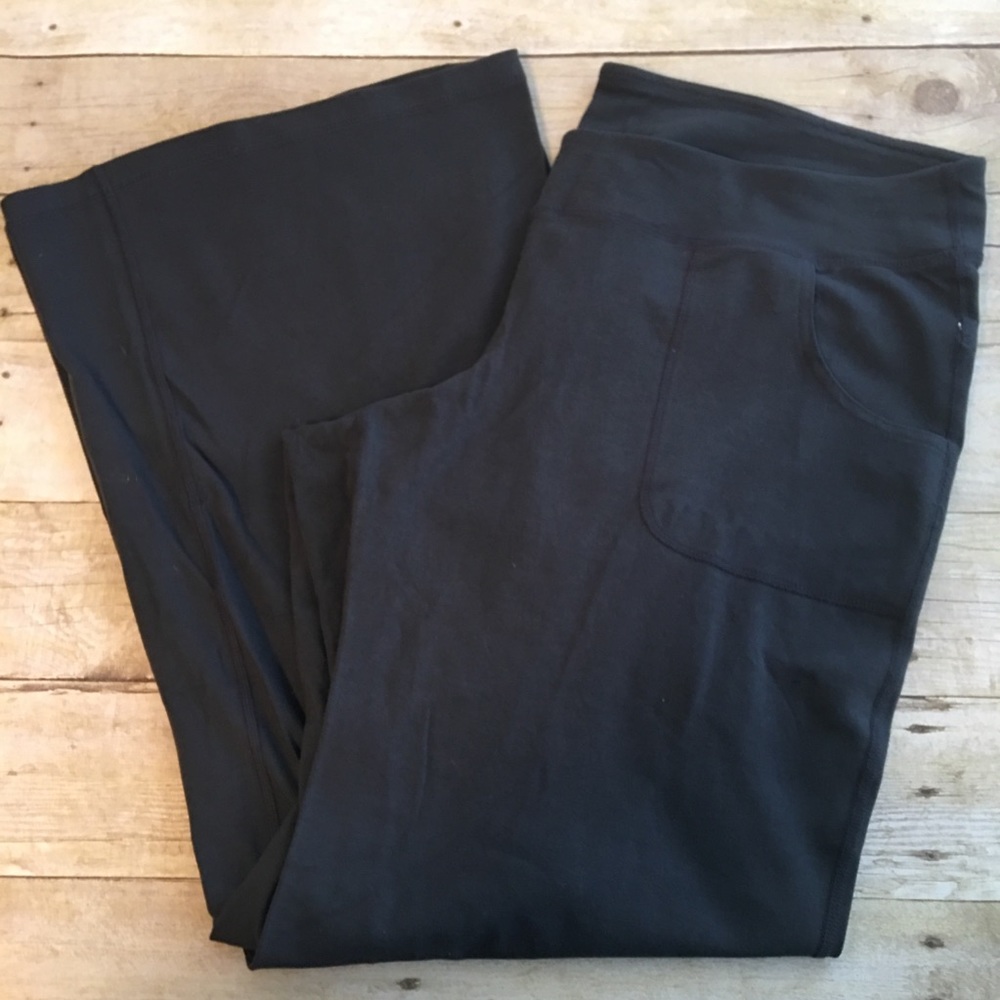 NWOT Old Navy women’s plus wide leg yoga pants